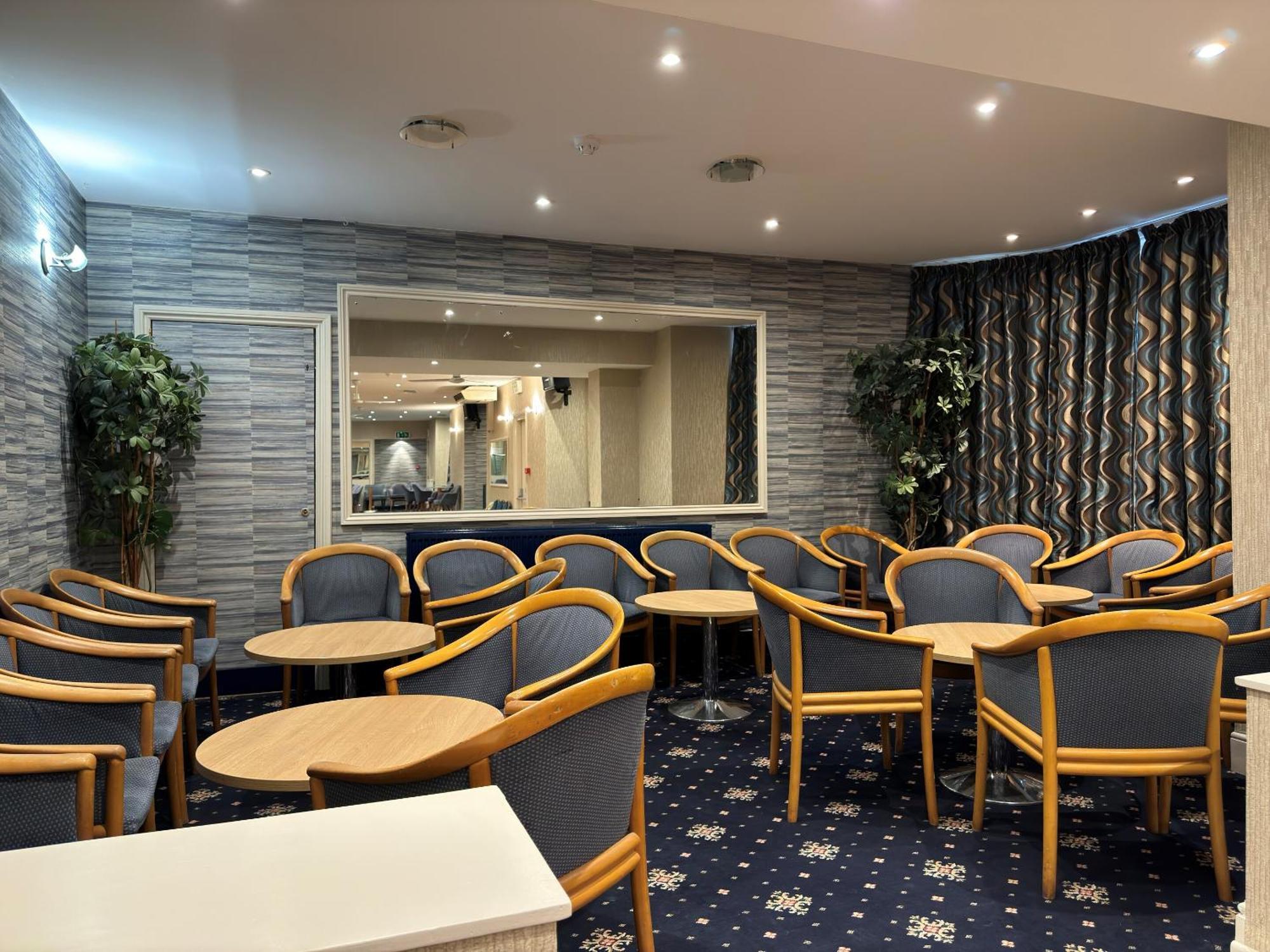 Haddon Hall Hotel Eastbourne Exterior photo