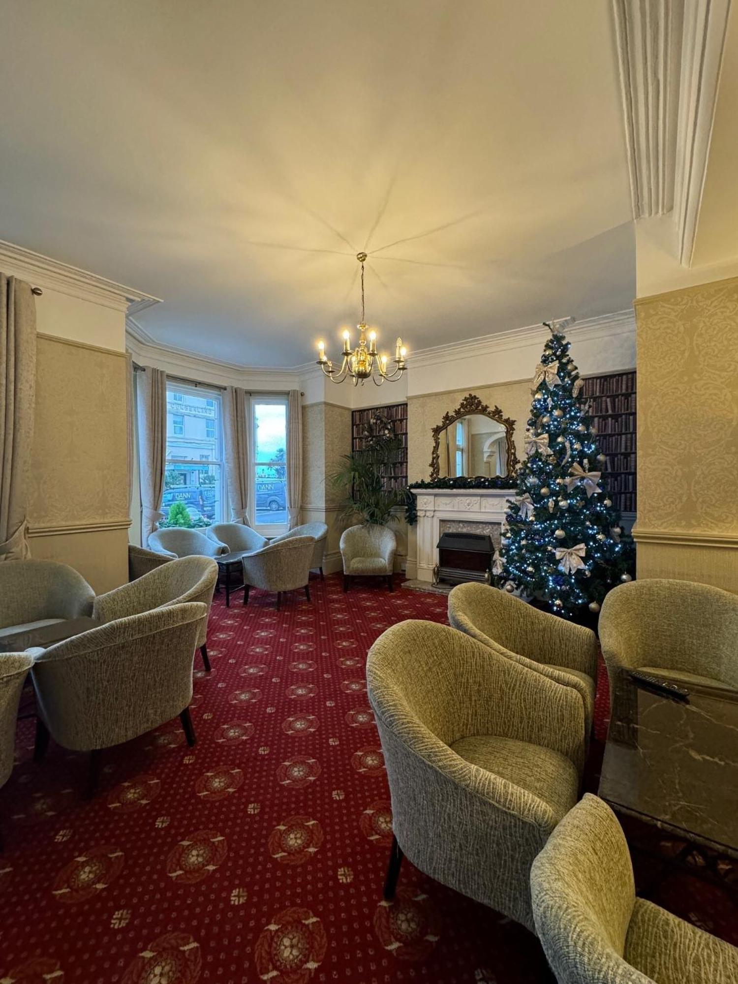 Haddon Hall Hotel Eastbourne Exterior photo