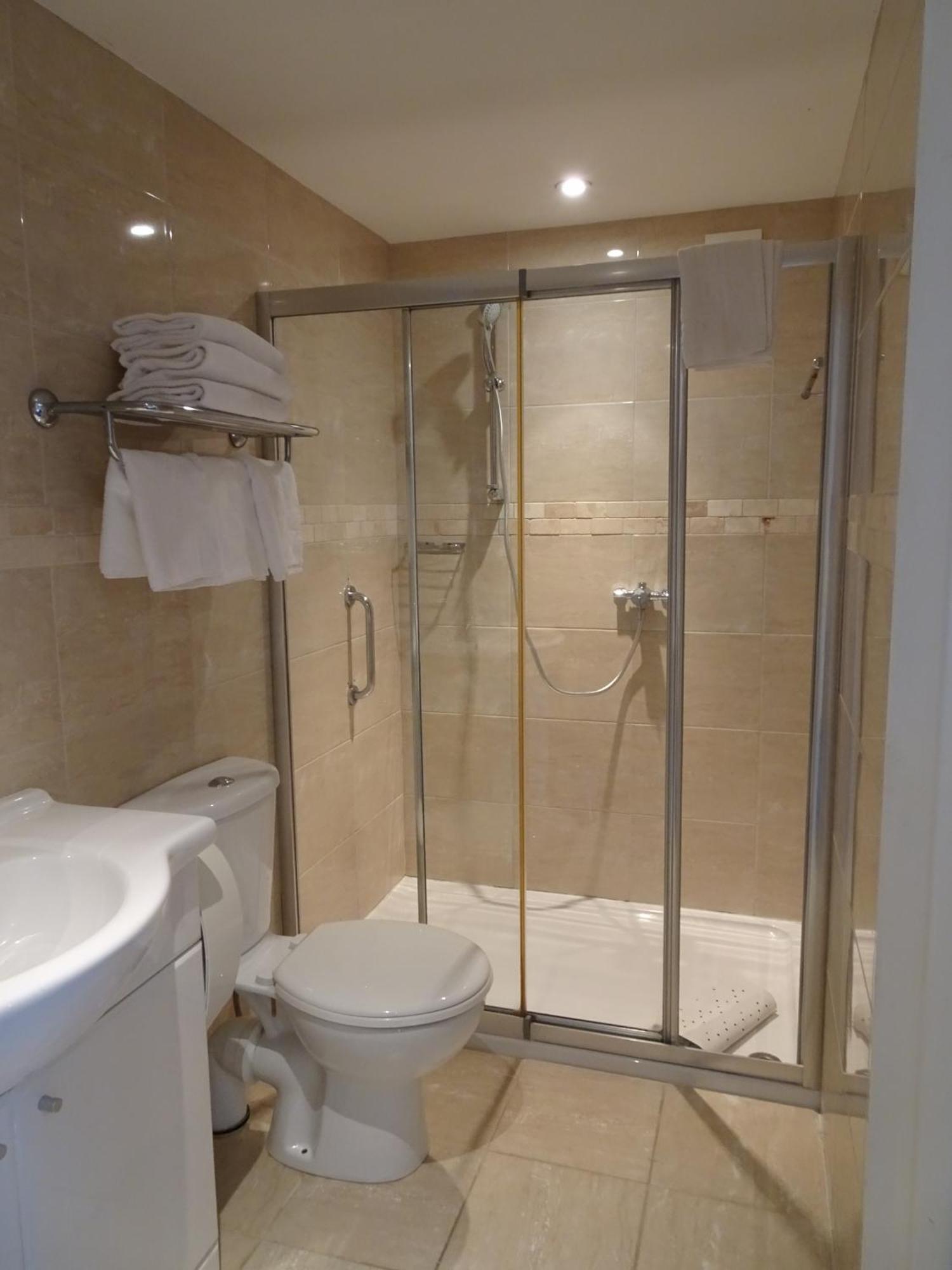Haddon Hall Hotel Eastbourne Room photo