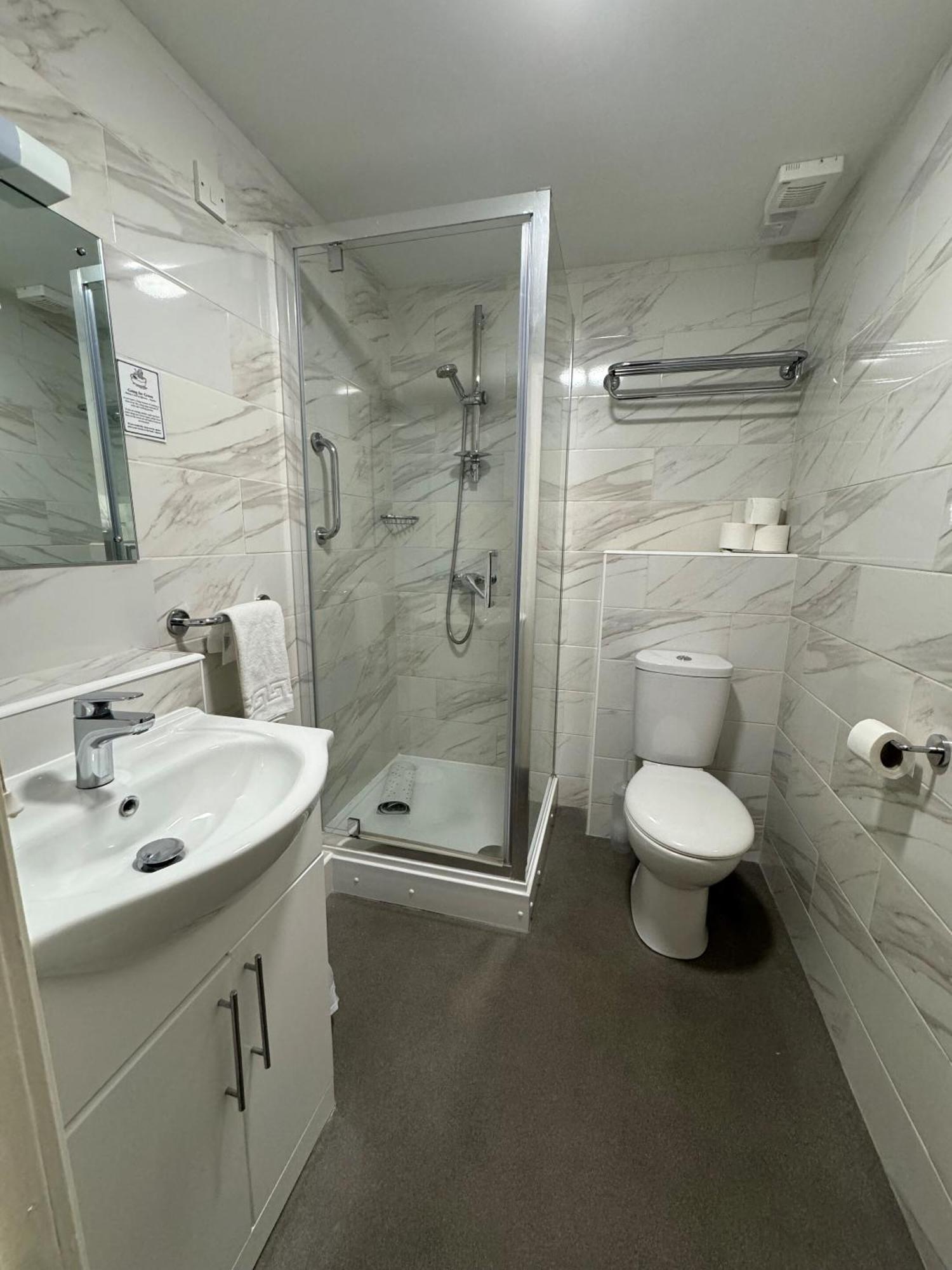 Haddon Hall Hotel Eastbourne Room photo